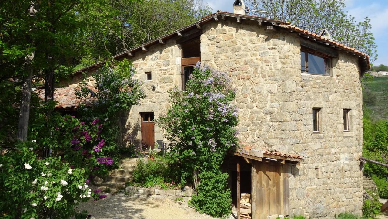 Gite De Chapeleche Les Chataigniers Gluiras Exterior foto